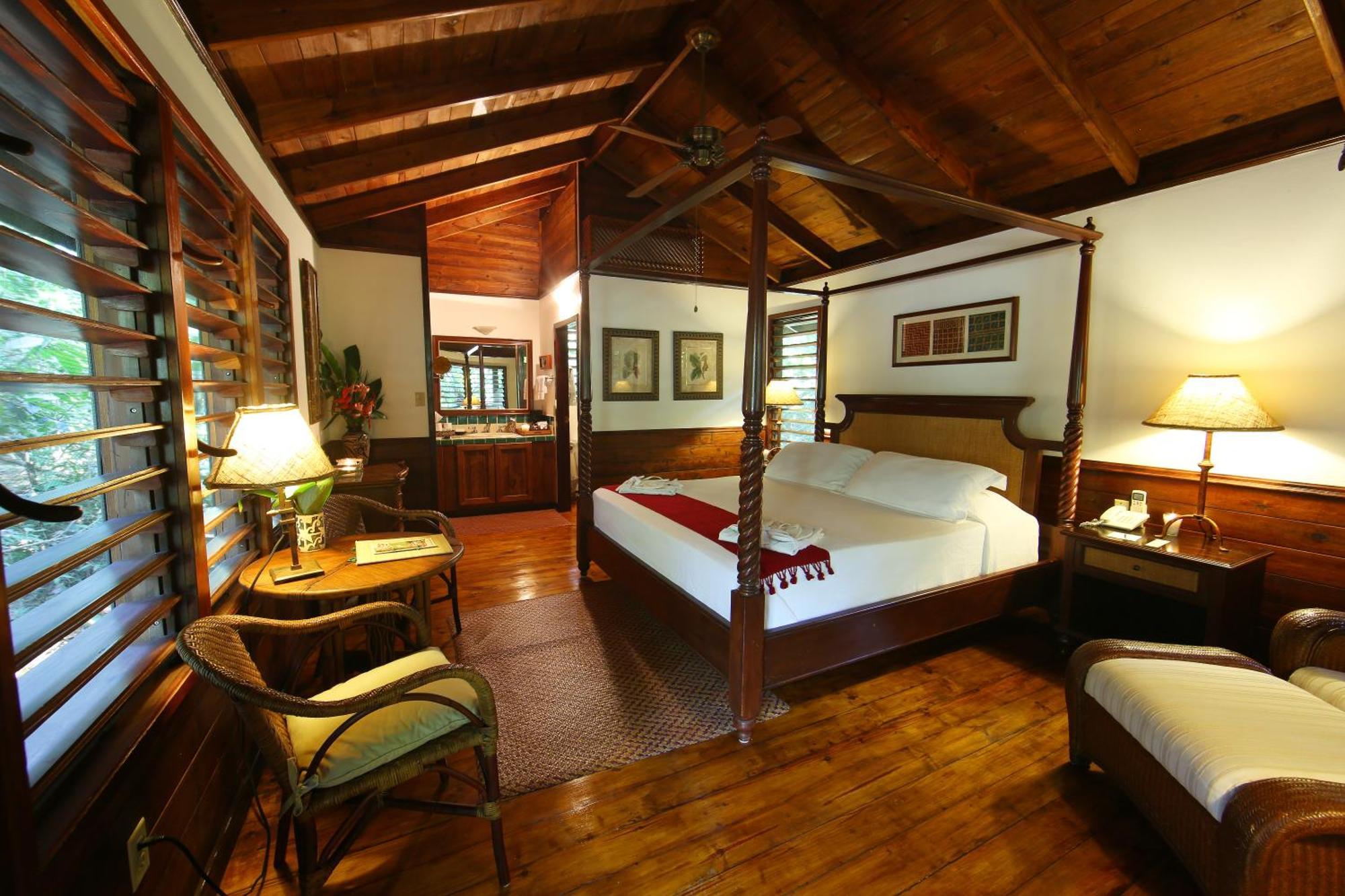 The Lodge & Spa At Pico Bonito El Pino Eksteriør bilde