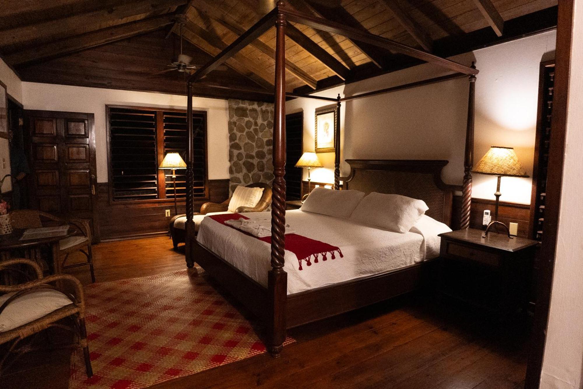 The Lodge & Spa At Pico Bonito El Pino Eksteriør bilde
