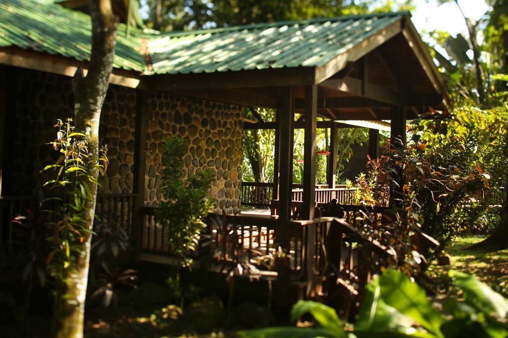 The Lodge & Spa At Pico Bonito El Pino Eksteriør bilde